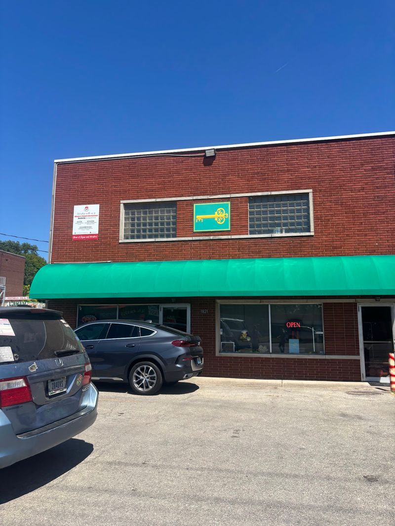Kentucky Has An Eastern European Market That's So Authentic You'll Think You're In Warsaw - Decor Hint A Small Storefront With A Big Backstory