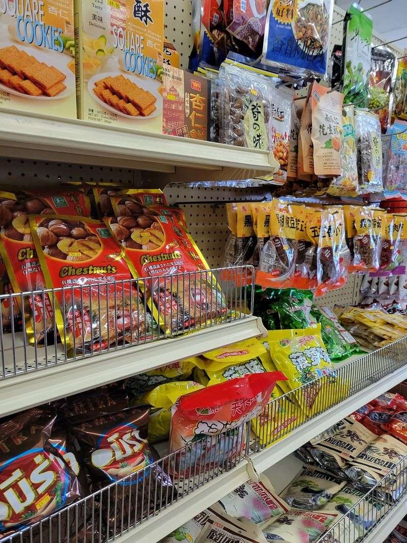 Florida's Friendly Asian Market Turns Your Weekly Grocery Run Into A Homemade Lunch Adventure - Decor Hint Snacks That Ambush Your Cart