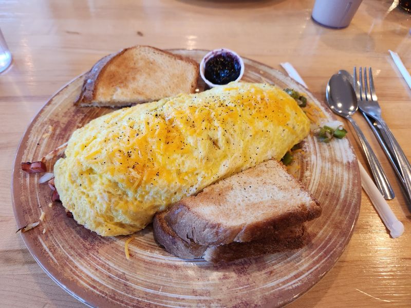 What It’s Really Like Inside This Remote Michigan Country Diner - Decor Hint Breakfast Here Is Cooked To Order And Built For Big Appetites