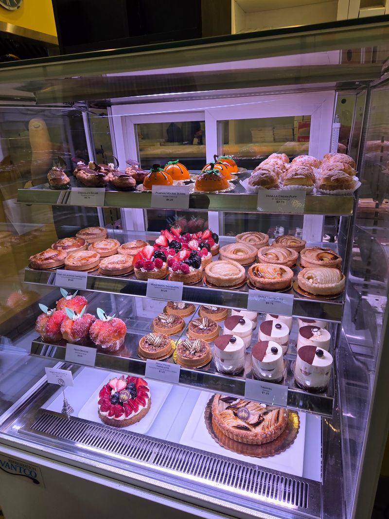 Renaissance Pâtisserie