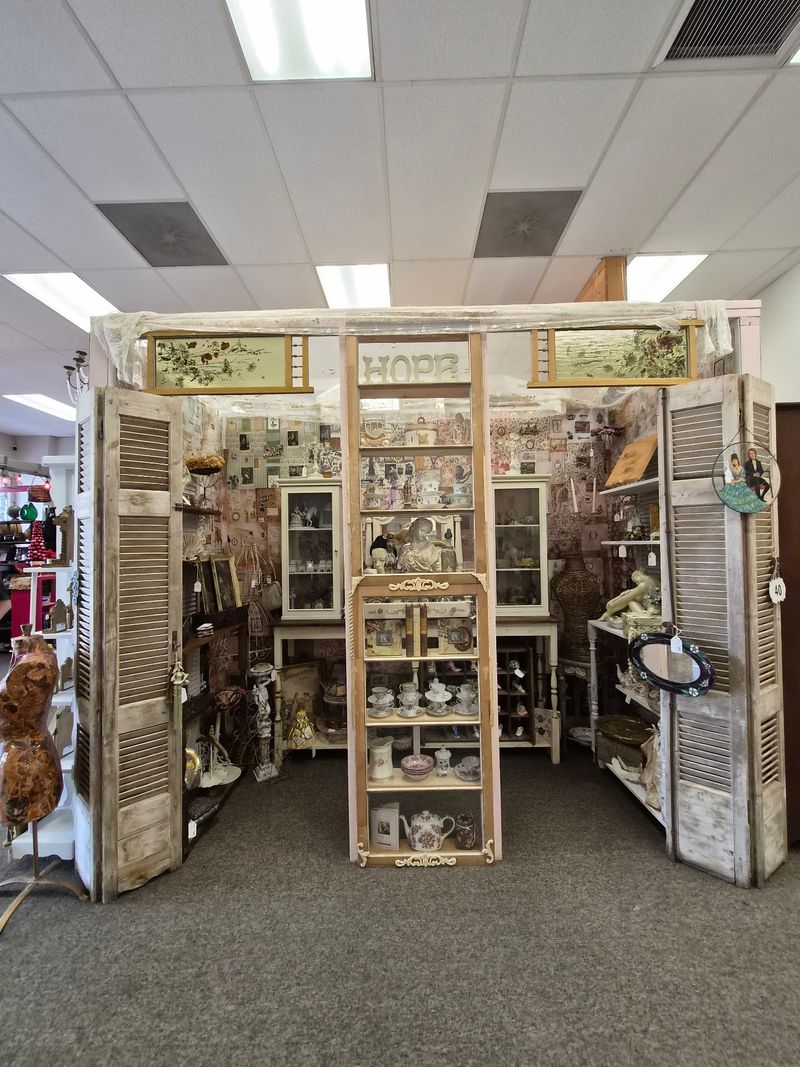 Vintique Marketplace