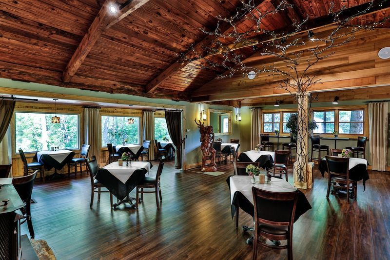 Forrest Hills Resort
