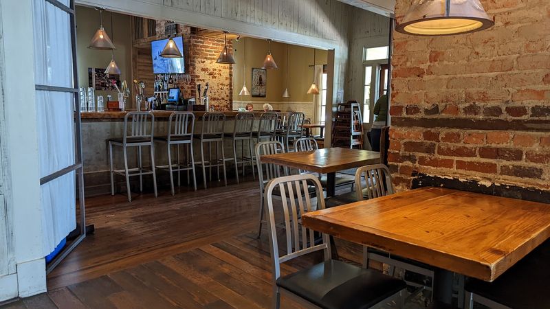 Century House Tavern, Woodstock