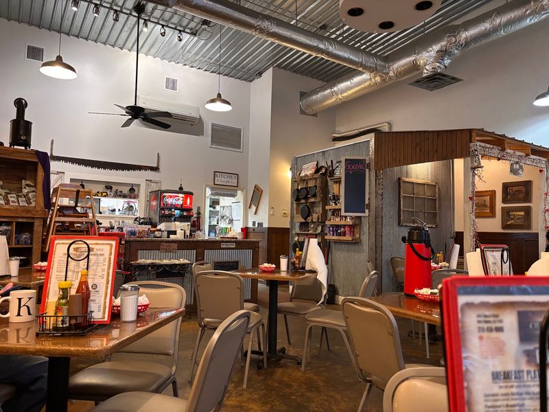 Belle's Ole South Diner
