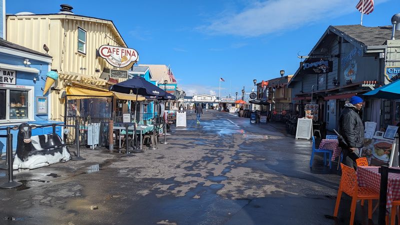 More Than 60 Booths Turn Shopping Into A Treasure Hunt