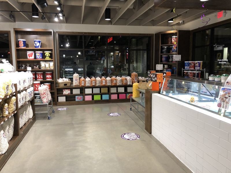 Colby Ridge Popcorn & Ice Cream In Lincoln, Nebraska, Is A Local Favorite For Flavored Popcorn - Decor Hint Caramel, Cheese, And A Bag For Every Snacking Mood