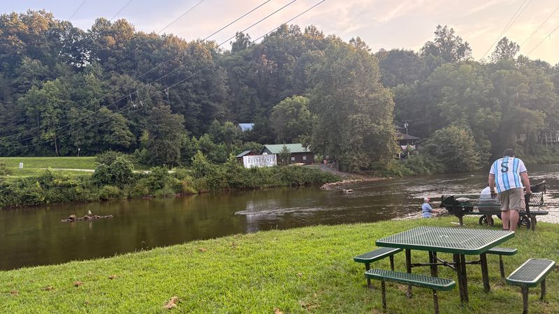 Only About 200 People Live In This North Carolina Mountain Town Where Two Waterways Meet Near A Historic Downtown - Decor Hint Pair The Downtown Stroll With A Scenic Smoky Mountains Road Trip