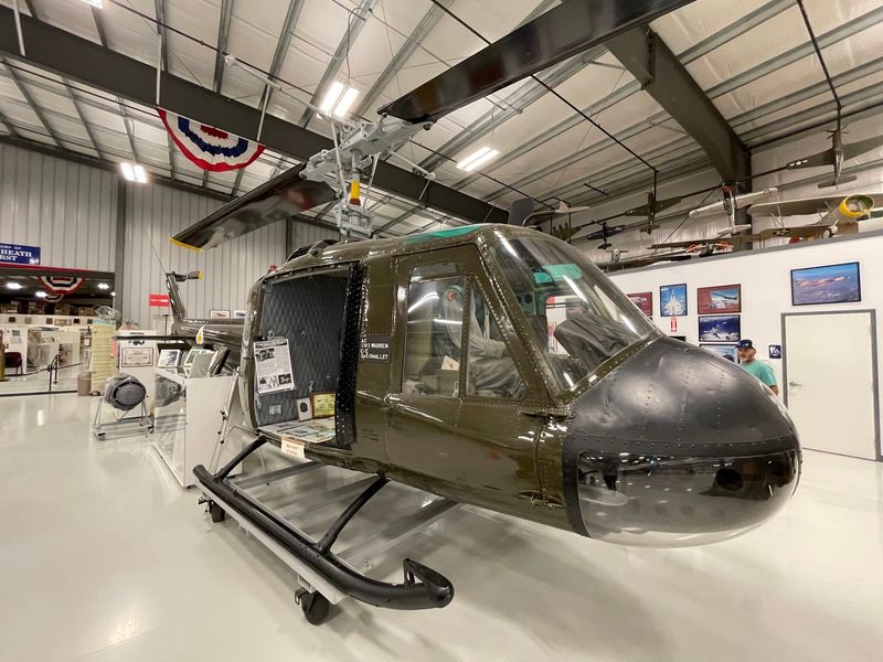 A Moving 9/11 Hangar And Modern-Era Exhibits