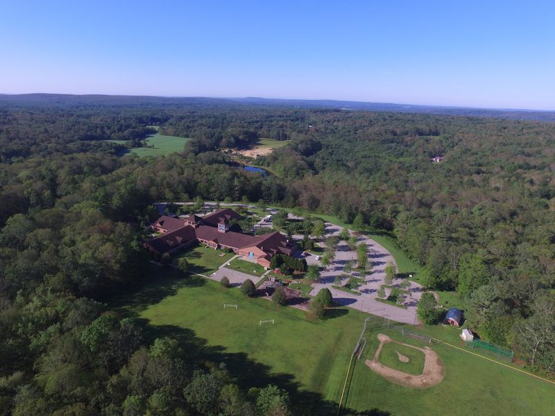 10 Quiet Connecticut Towns That Still Feel Peaceful And Undiscovered By Tourists - Decor Hint Chaplin