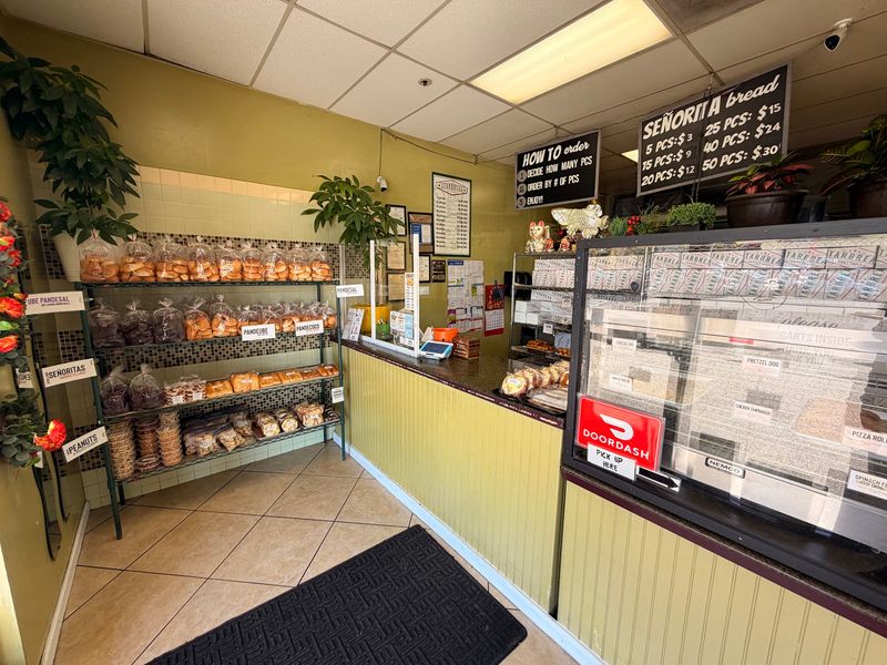 11 Sacramento, California Bakeries That Serve Affordable Breakfast Pastries - Decor Hint Starbread Bakery: Señorita Bread By The Batch