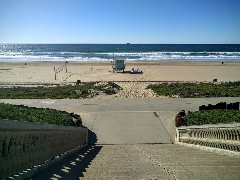 Manhattan Beach: Hometown Fun With Fewer Footprints