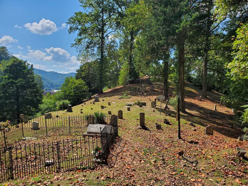 Dils Cemetery 