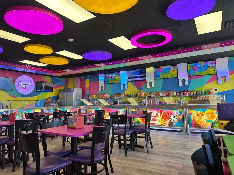 A Mexican Ice Cream Palace Right On Woodruff Avenue