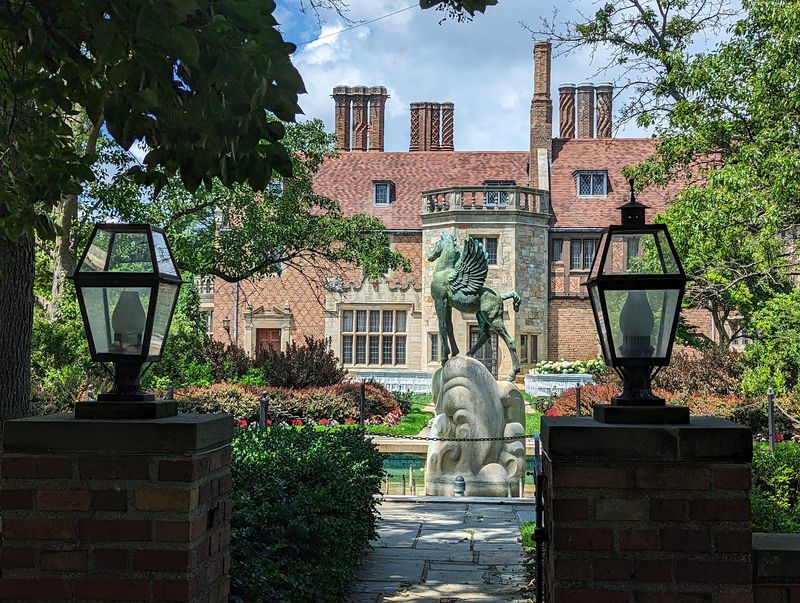 Gardens Made For Romantic Strolls