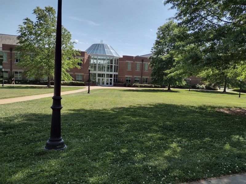 Tour The Campus Before Deciding Whether This Under-The-Radar College Belongs On Your List