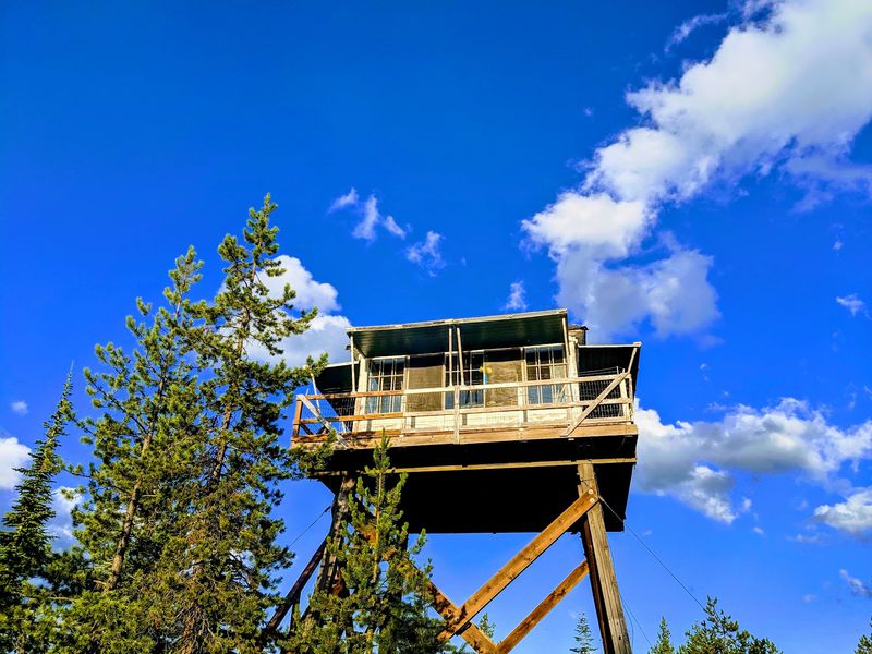 At 7,014 Feet This Idaho Lookout Tower Rents Overnight Stays Above The Treetops - Decor Hint Surprise Winner: A Spotless Restroom