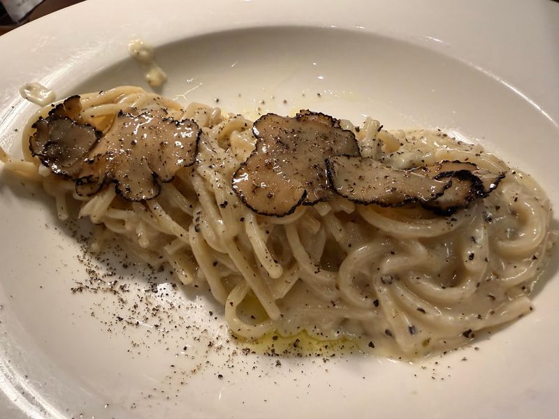 9 Small-Town Georgia Italian Restaurants Serving Homemade Pasta And Old-School Favorites - Decor Hint Ferraro's Kitchen, Blue Ridge