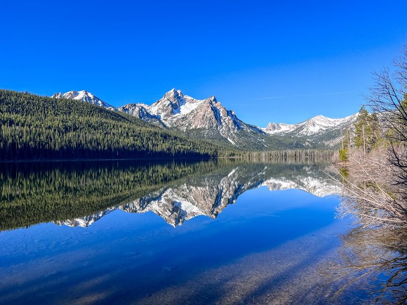 9 Idaho Dark Sky Spots Where The Milky Way Shows Up Over Your Campsite On Clear Nights - Decor Hint Stanley Lake Campground
