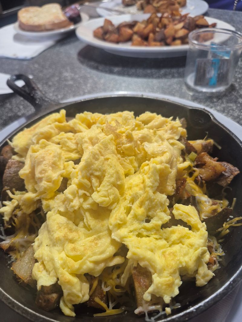 Cast-Iron Skillets Bring The Big-Value Breakfast