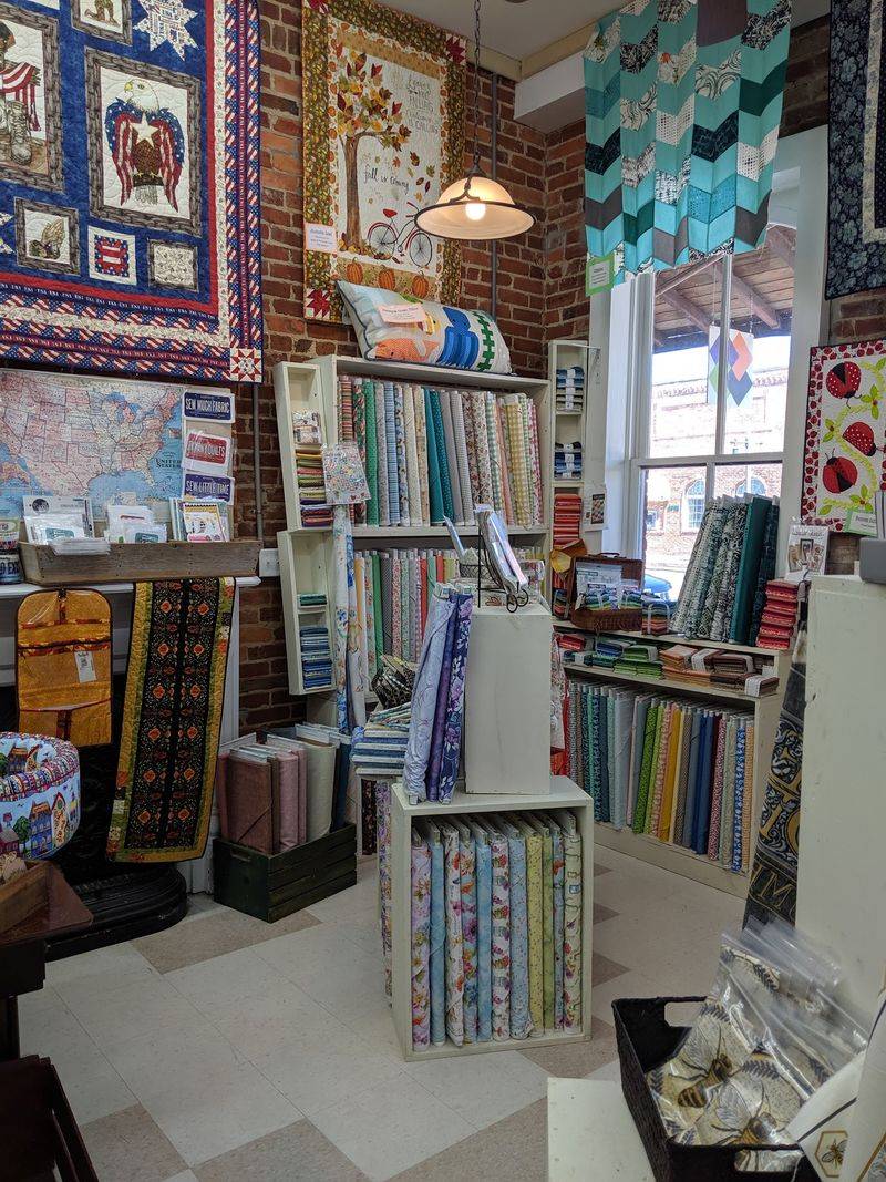 Quilt And Sew At Golden Threads