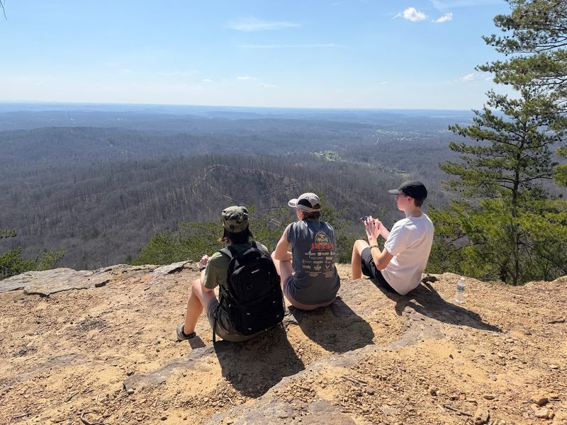 Pilot Knob State Nature Preserve Trailhead, Clay City