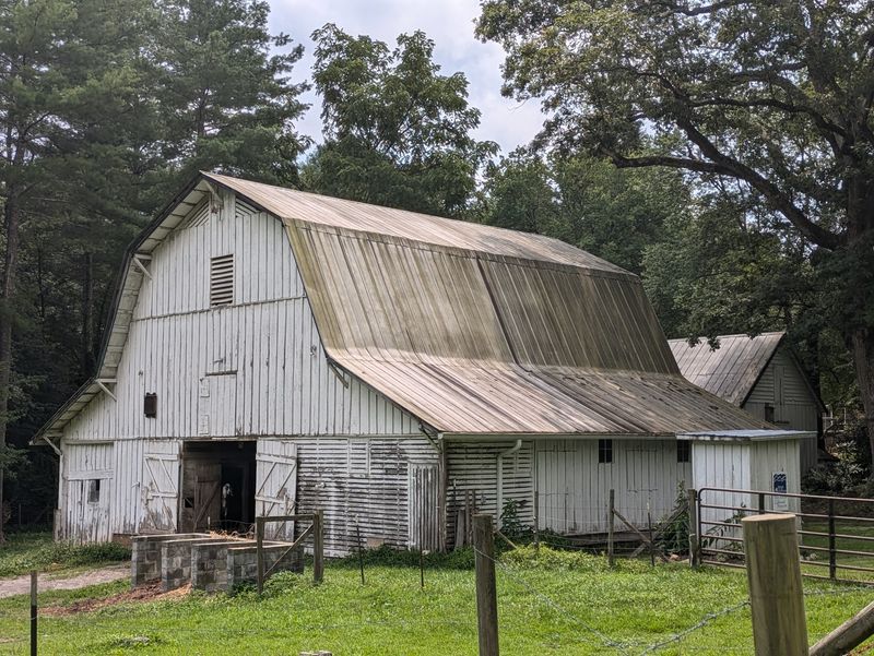 Historic Farms And Tiny Museums Add More Than Scenery To A Fall Trip
