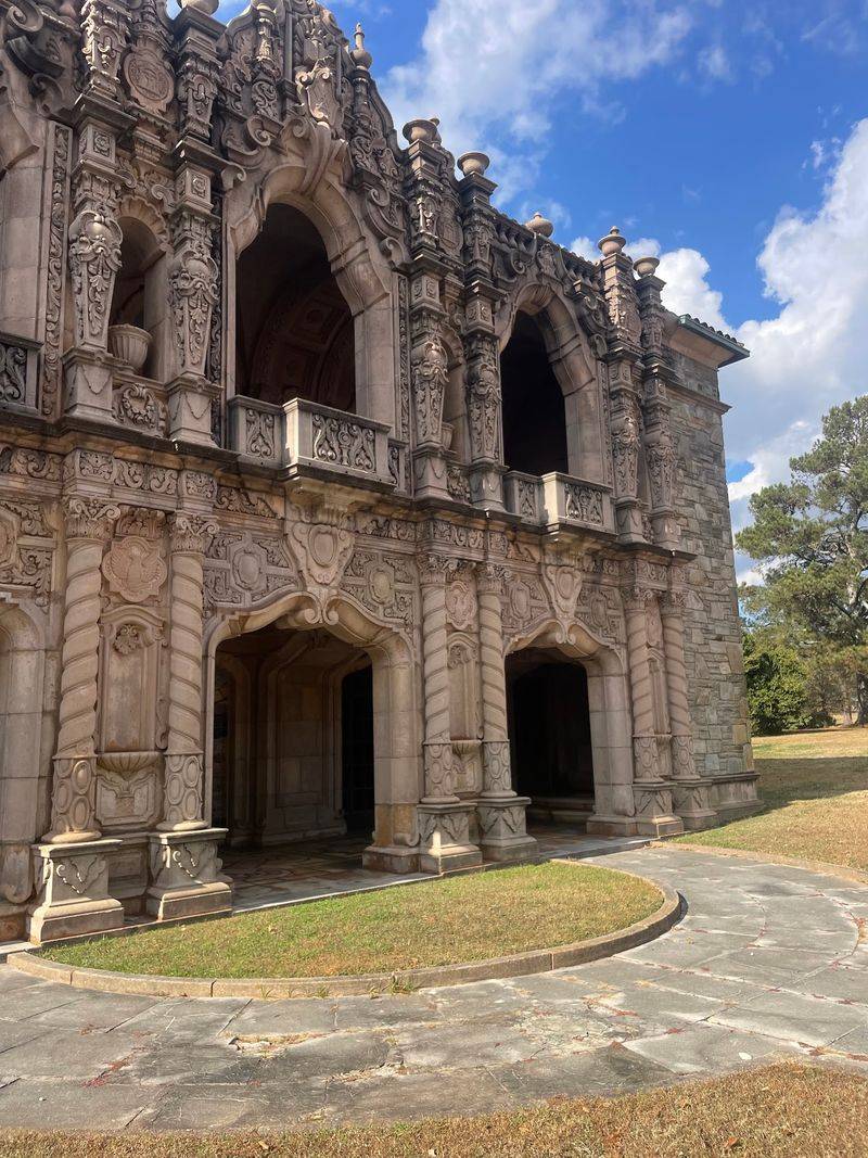 A Spanish-Style Abbey That Looks Like It Belongs In Another Country