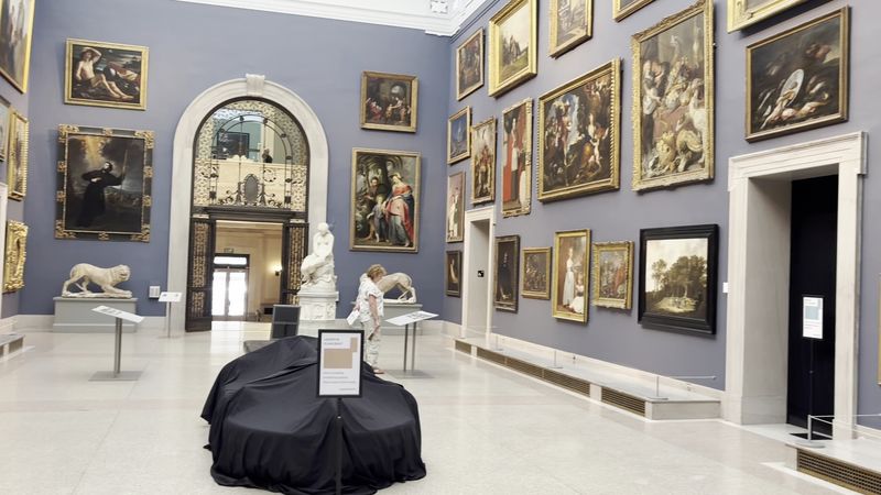 Impressive Architecture Behind The Museum Walls