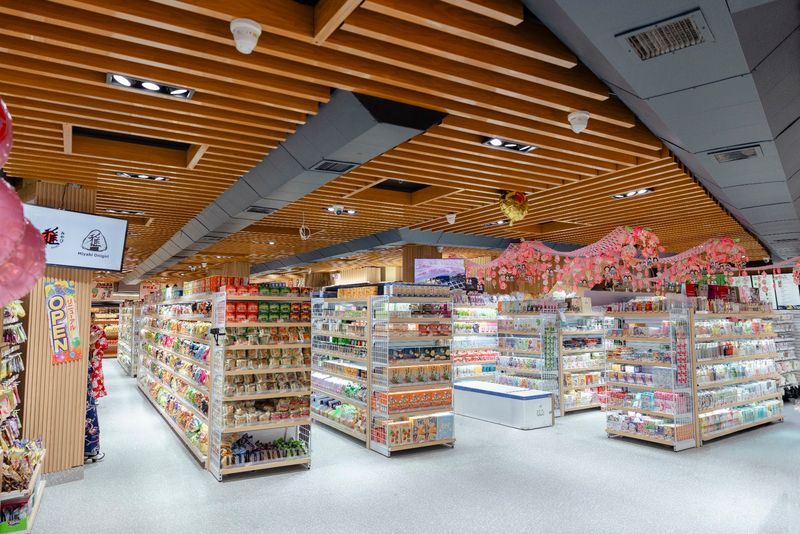 A Neighborhood Market Space Got A Delicious Second Act