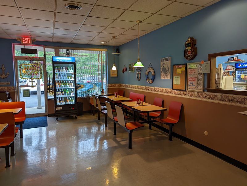 This Modest Pennsylvania Seafood Counter Has Fried Seafood That Tastes Like A Trip Down The Shore - Decor Hint Casual Vibes For Easygoing Seafood Lovers