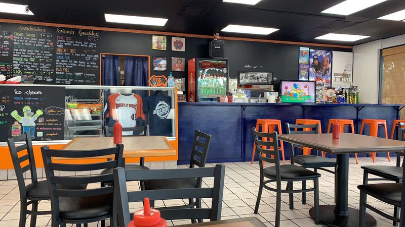8 Hole-In-The-Wall Eateries In Central California Most Visitors Miss In 2026 - Decor Hint Midnight at Burnie's Drive-Up