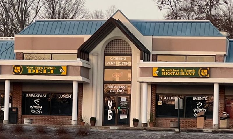 A Busy Local Area Keeps This Spot Easy To Reach