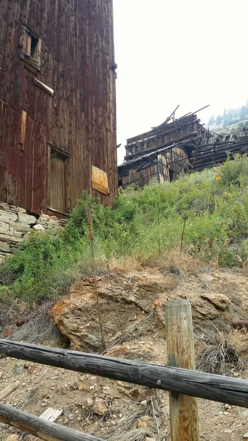 History Buffs And Spooky Season Fans Share This Canyon