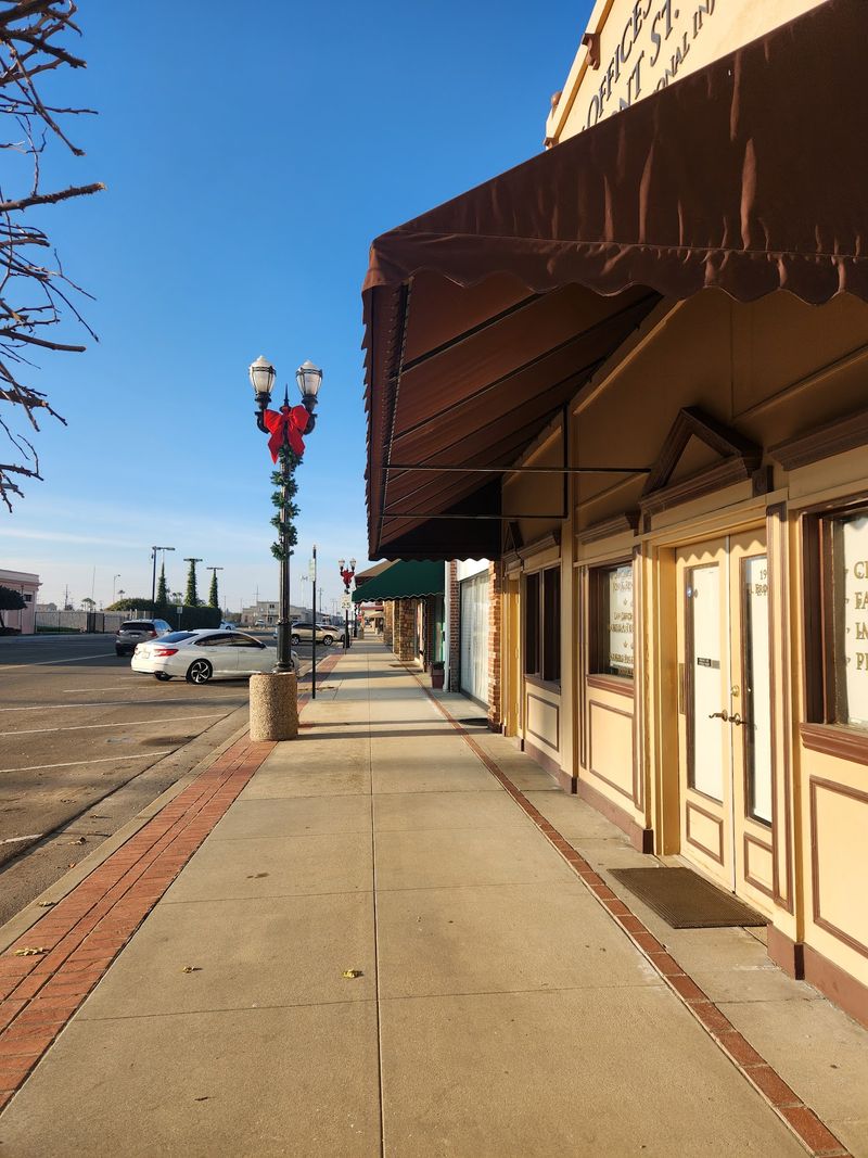 Selma: Raisin Country With A Walkable Heart