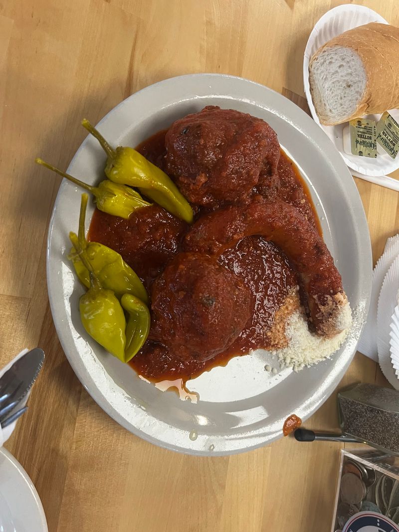 Meatballs And Spaghetti That Taste Like Sunday At Grandma's