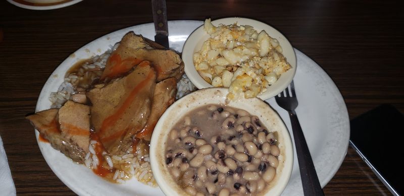This Beloved North Carolina Diner Is Back After Nearly Two Years, Keeping A Tradition Alive Since 1971 - Decor Hint Lunch Here Tastes Like Sunday At Grandma's