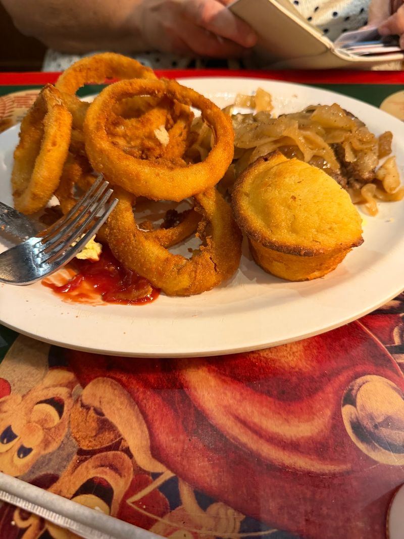 The Blue Plate Specials Bring A Different Kind Of Comfort