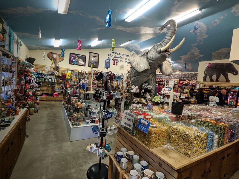 This Roadside Stop Packs Two Attractions Into One Building