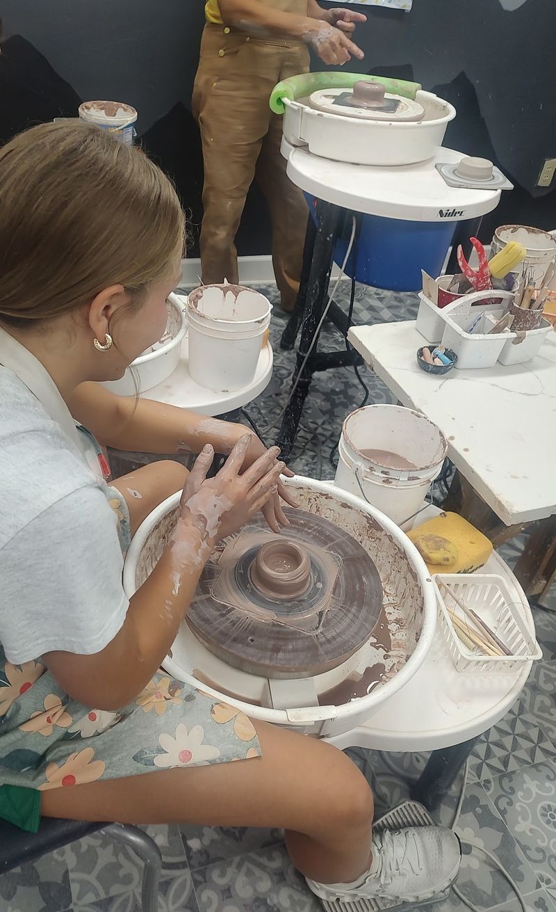 10 Kentucky Studios And Workshops Where You Can Still Learn Old-School Crafts - Decor Hint Ceramic Wisdom Workshop