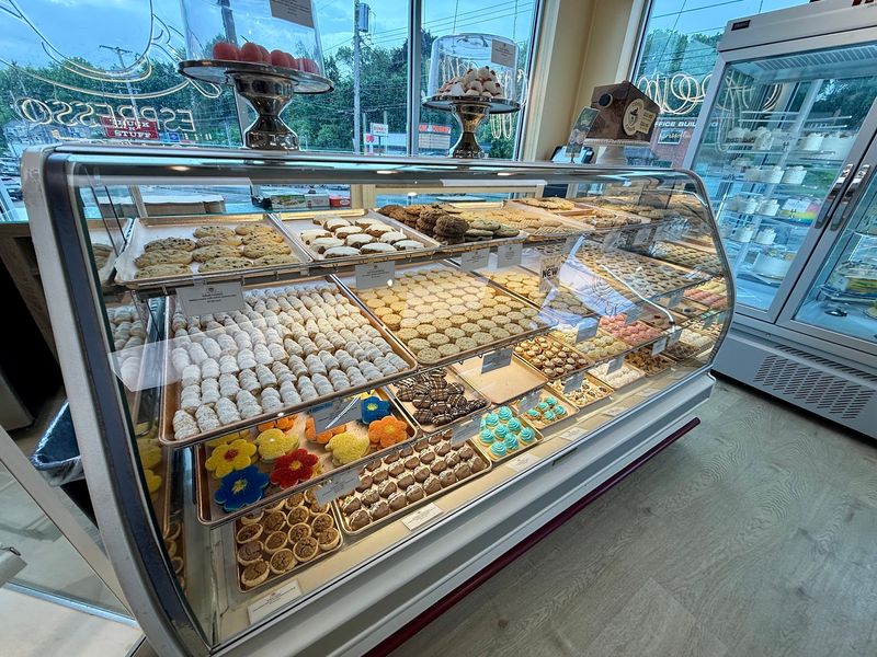 Pastries A-La-Carte