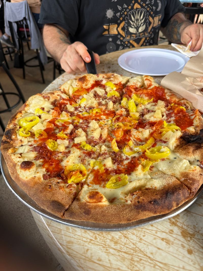 10 Kentucky Pizza Shops Worth The Drive For A Hot Slice This Fall - Decor Hint Strong's Brick Oven Pizzeria