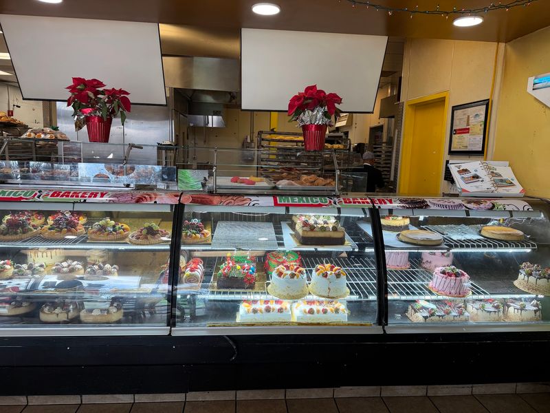 Mexico Bakery: Warm Conchas And Hearty Tortas