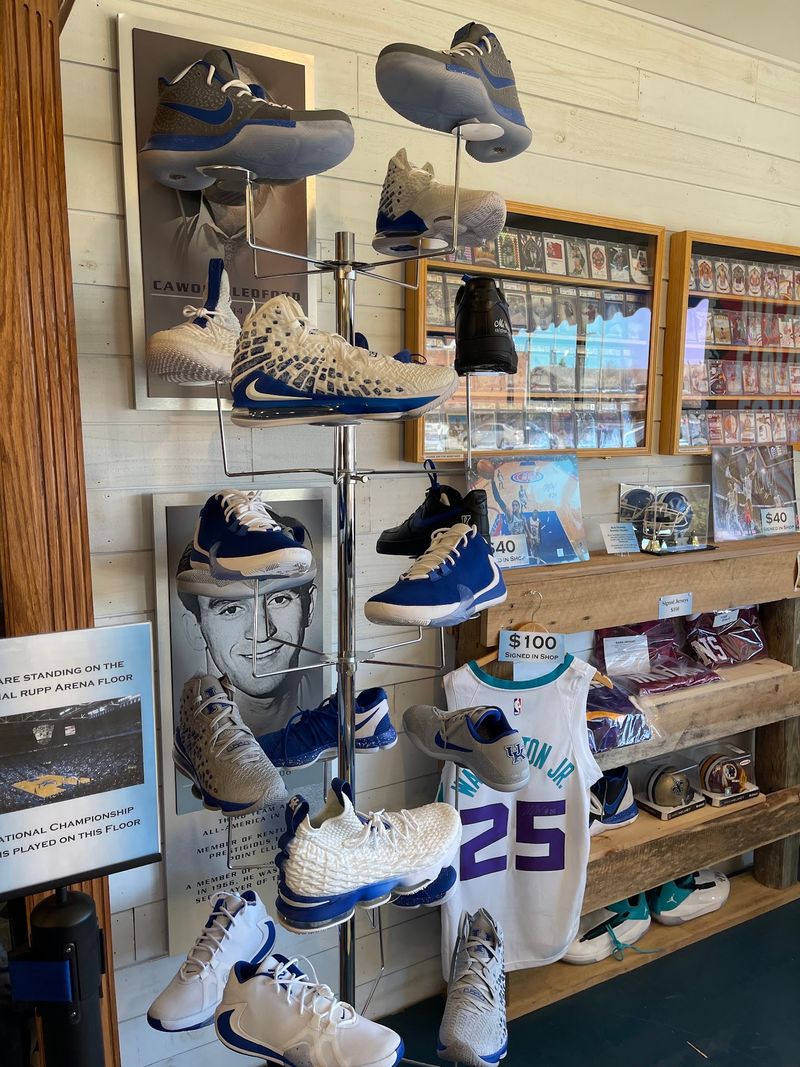 Selling Your Collection And The Roadshow Spirit