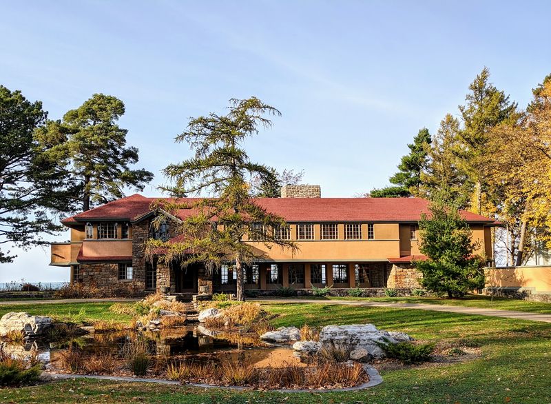 Graycliff's New Visitor Center