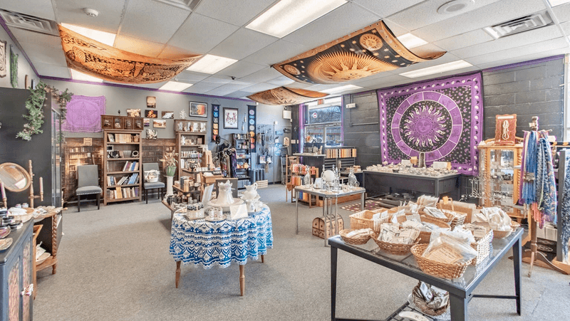 A Family-Run Shop That Has Been Casting Its Spell Since 2015