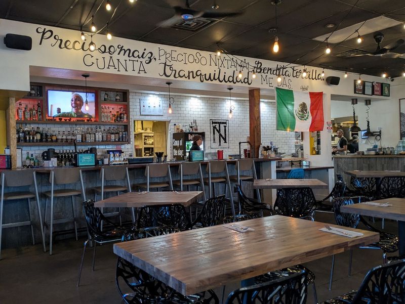 Nixtaco, Roseville
