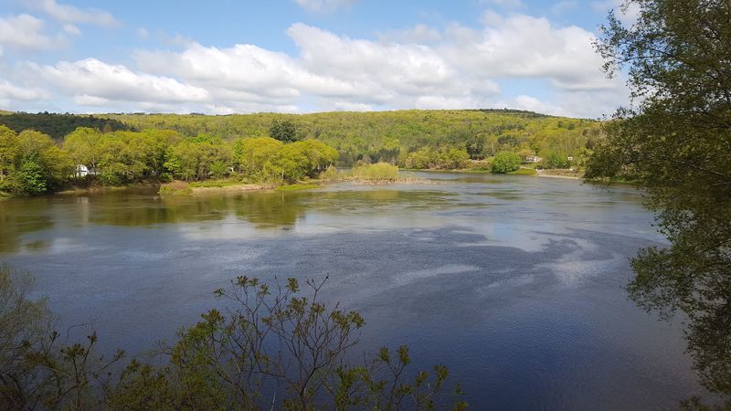 10 Small New York Towns Where Your Weekend Budget Can Stretch Surprisingly Far - Decor Hint Narrowsburg