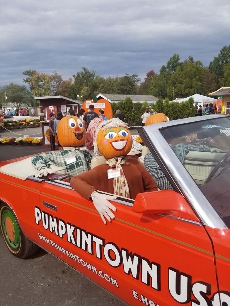 An Entire Village Of Pumpkin People Comes To Life At This Connecticut Fall Attraction - Decor Hint A Fall Tradition Full Of Color And Imagination
