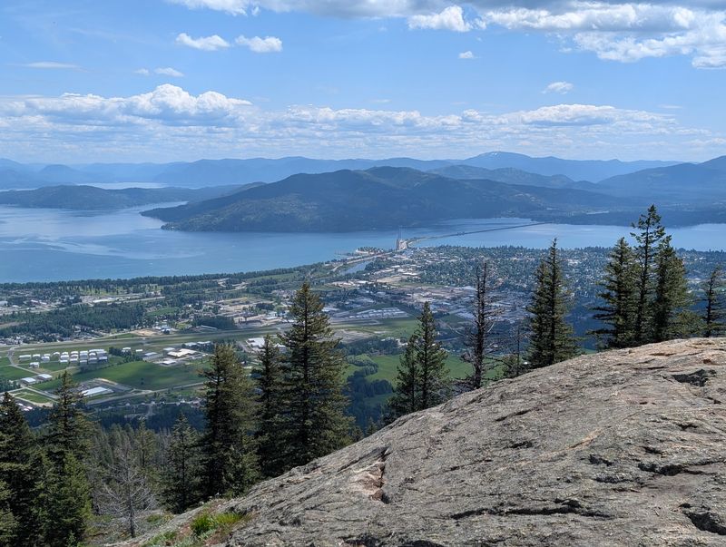 Mickinnick Trail Head 13