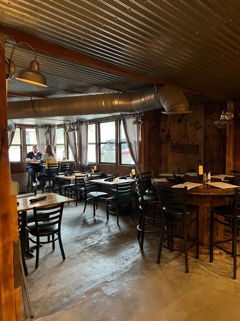 Trabuco Oaks Steakhouse, Trabuco Canyon